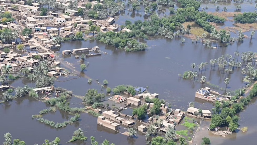 Tragic+Floods+in+Pakistan