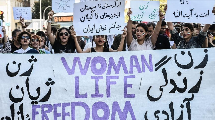 Irans Hijab Protests